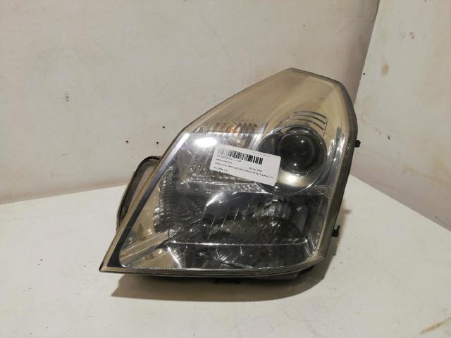 Reflektor lewy 8200014357 RENAULT