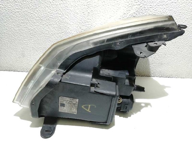 Reflektor prawy 8200014358C RENAULT