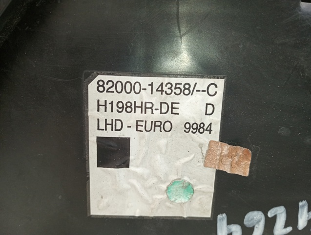 Reflektor prawy 8200014358C RENAULT