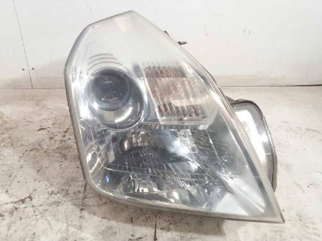 Reflektor prawy 8200014358E RENAULT