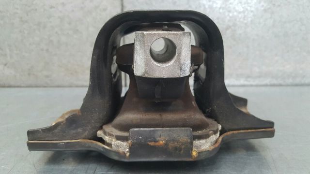 Poduszka (podpora) silnika prawa 8200014931 RENAULT