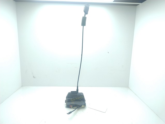 Zamek drzwi tylnych prawych 8200017964 RENAULT