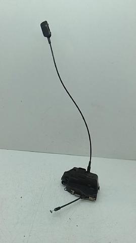 Zamek drzwi przednich prawych 8200017973 RENAULT