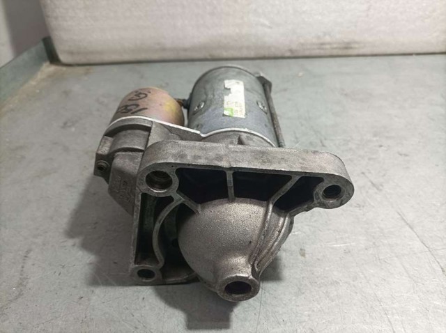 Rozrusznik 8200018818 RENAULT