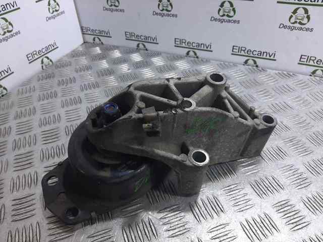 Poduszka (podpora) silnika prawa 8200022597 RENAULT