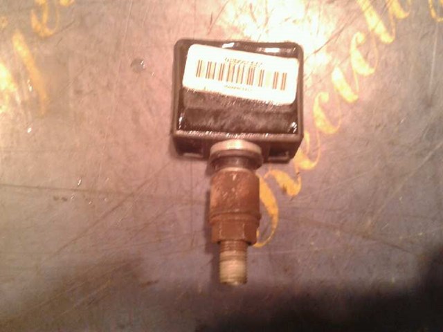 Czujnik ciśnienia w oponach 8200023746 RENAULT