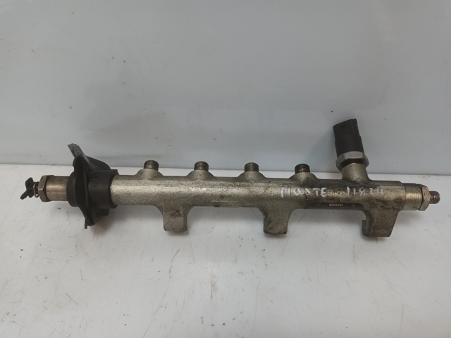 Rozdzielacz paliwa 8200023961 RENAULT