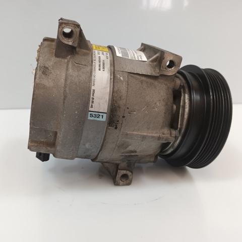 Sprężarka klimatyzacji 8200024397 RENAULT