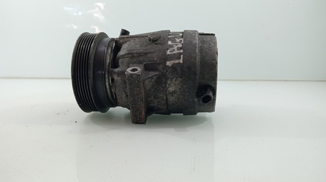 Sprężarka klimatyzacji 8200024397 RENAULT