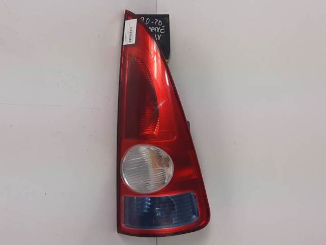 Lampa zespolona tylna prawa 8200027152 RENAULT