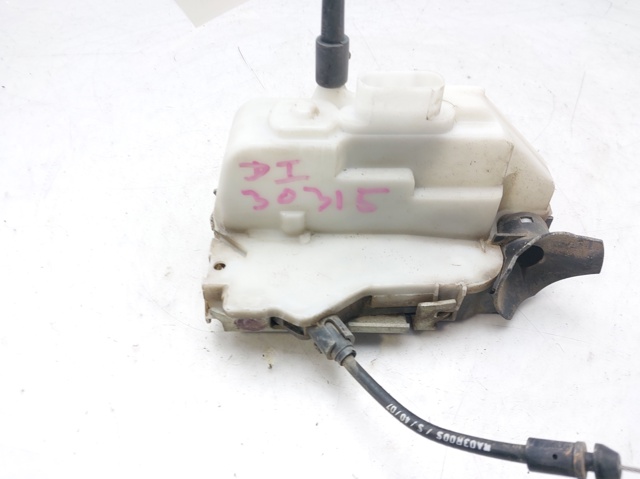Zamek drzwi przednich lewych 8200027776 RENAULT