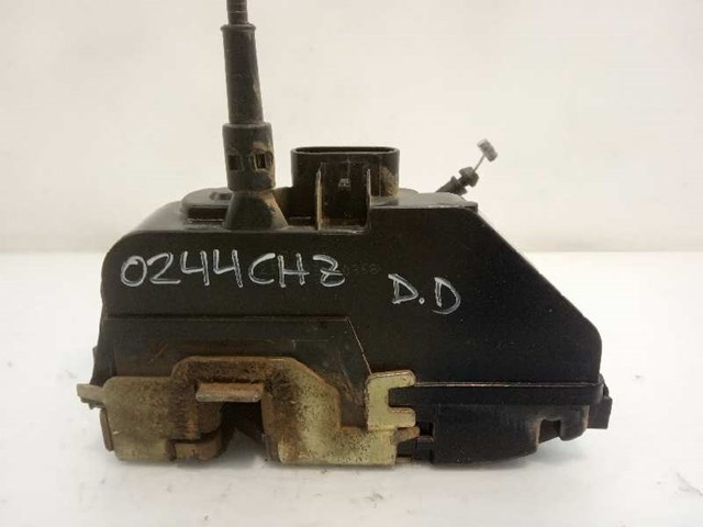 Zamek drzwi przednich prawych 8200027779 RENAULT