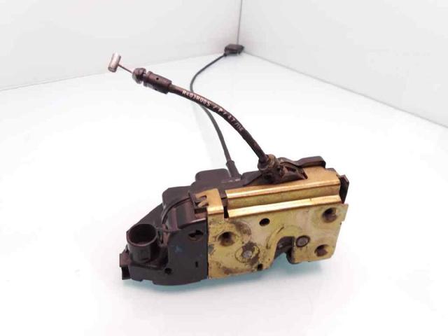 Zamek drzwi przednich prawych 8200027779 RENAULT