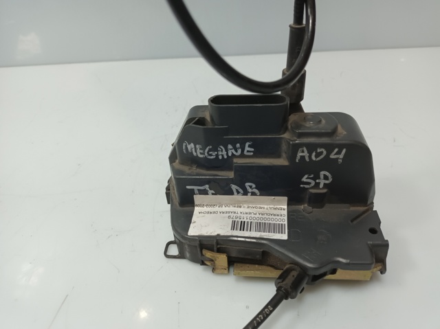 Zamek drzwi tylnych prawych 8200028429 RENAULT