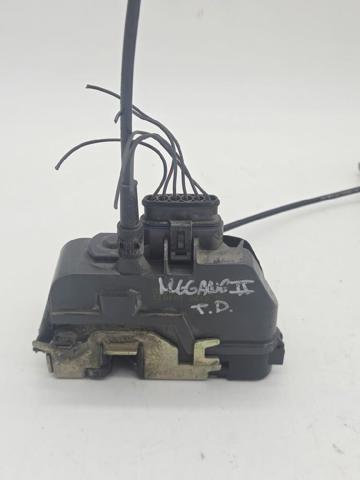 Zamek drzwi tylnych prawych 8200028429 RENAULT