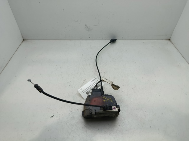 Zamek drzwi tylnych prawych 8200028429 RENAULT