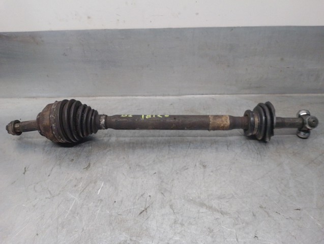 Półoś napędowa przednia lewa 8200031134 RENAULT
