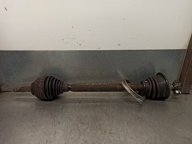 Półoś napędowa przednia lewa 8200031134 RENAULT