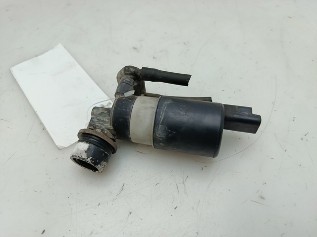 Pompka spryskiwacza szyby przedniej 8200031805 RENAULT
