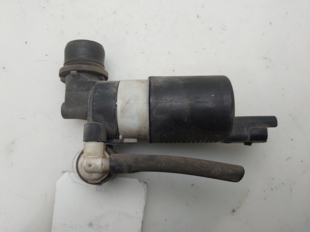 Pompka spryskiwacza szyby przedniej 8200031805 RENAULT