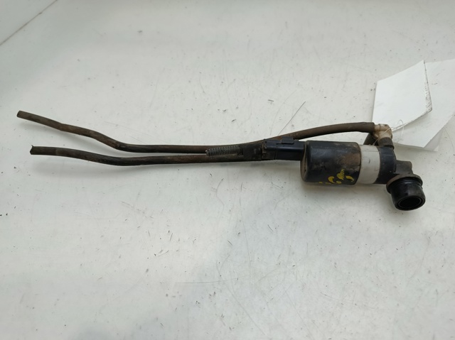 Pompka spryskiwacza szyby przedniej 8200031805 RENAULT