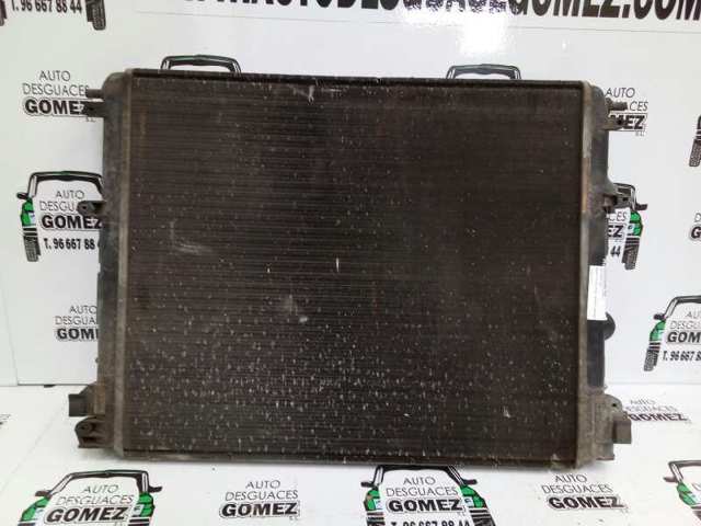 Chłodnica silnika 8200033831 RENAULT