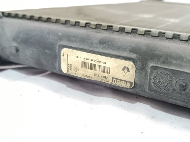 8200033831 Renault (RVI)