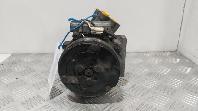 8200037058 Renault (RVI)