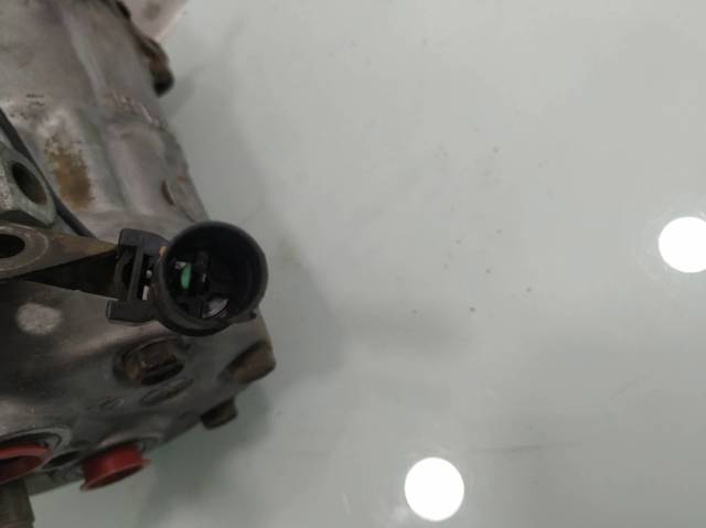 Sprężarka klimatyzacji 8200040681 MITSUBISHI