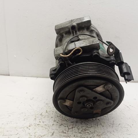 Sprężarka klimatyzacji 8200040681 VOLVO