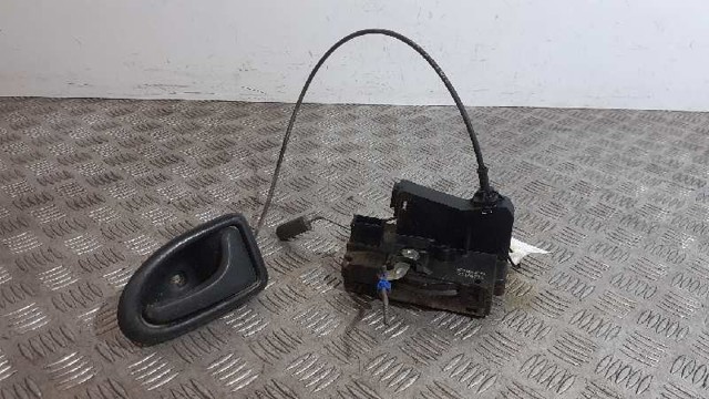 Zamek drzwi przednich prawych 8200042171 NISSAN