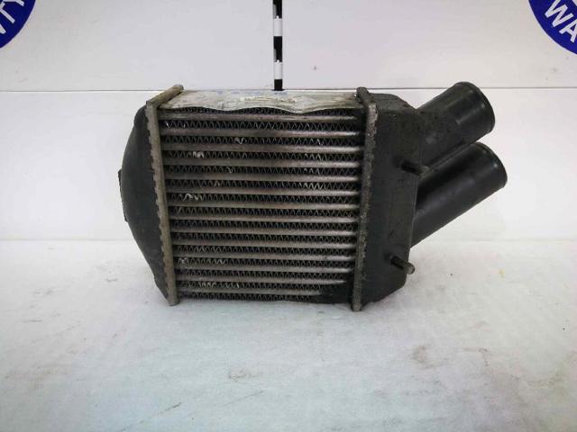 Chłodnica intercoolera 8200047162 RENAULT