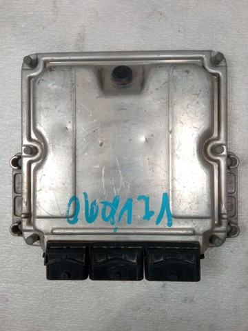 Sterownik silnika 8200051608 OPEL