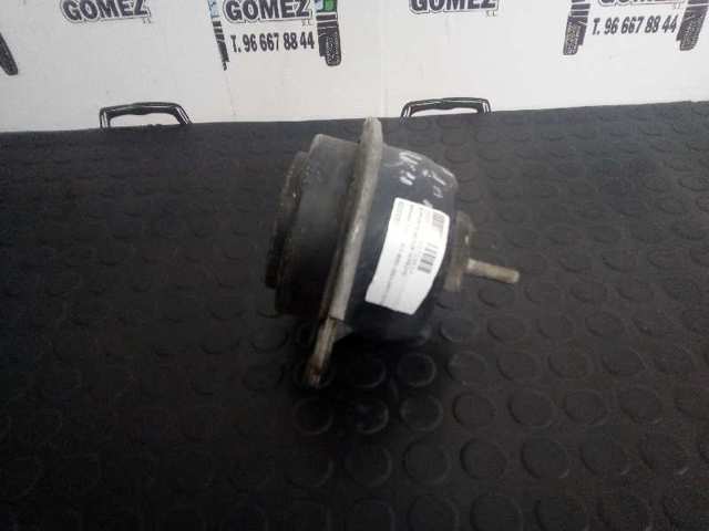 Poduszka (podpora) silnika prawa 8200052026 RENAULT