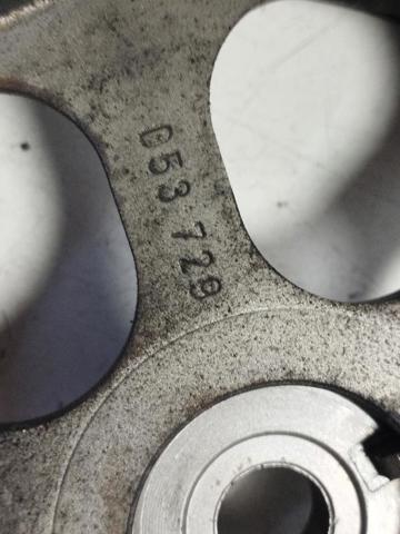 Koło zębatewalcowe wałka rozrządu silnika 8200053729 RENAULT