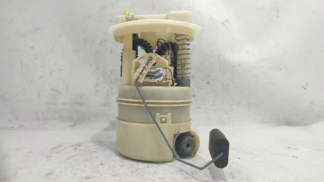 Moduł pompy paliwowej z czujnikiem poziomu paliwa 8200057324 RENAULT