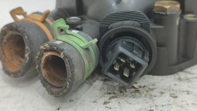 8200065390 Renault (RVI)