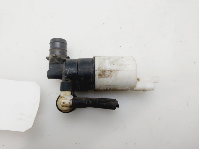 Pompka spryskiwacza szyby przedniej 8200067015 PEUGEOT