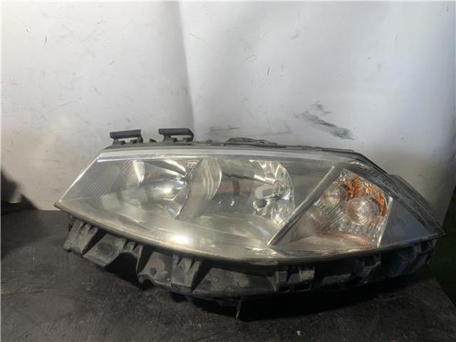 Reflektor lewy 8200073220J RENAULT