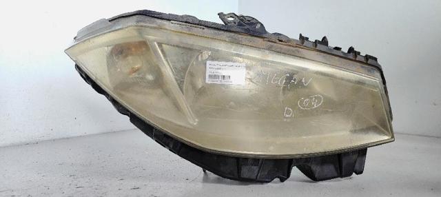 Reflektor prawy 8200073221J RENAULT