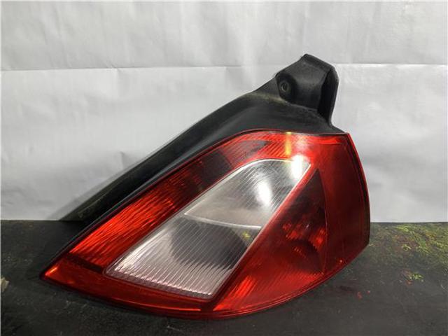 Lampa zespolona tylna prawa 8200073237 RENAULT