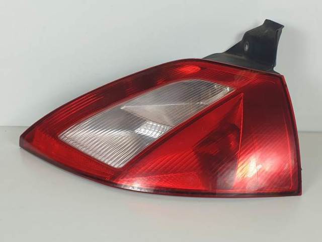 Lampa zespolona tylna prawa 8200073237E RENAULT