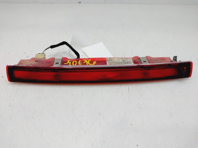 Lampa stop tylna dodatkowa 8200073239 RENAULT