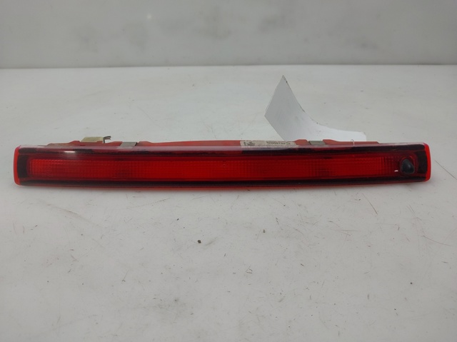 Lampa stop tylna dodatkowa 8200073239 RENAULT