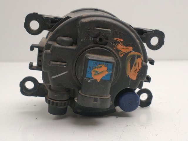 Lampa przeciwmgielna lewa/prawa 8200074008 PEUGEOT