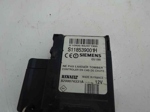 Stacyjka zapłonowa 8200074331A RENAULT