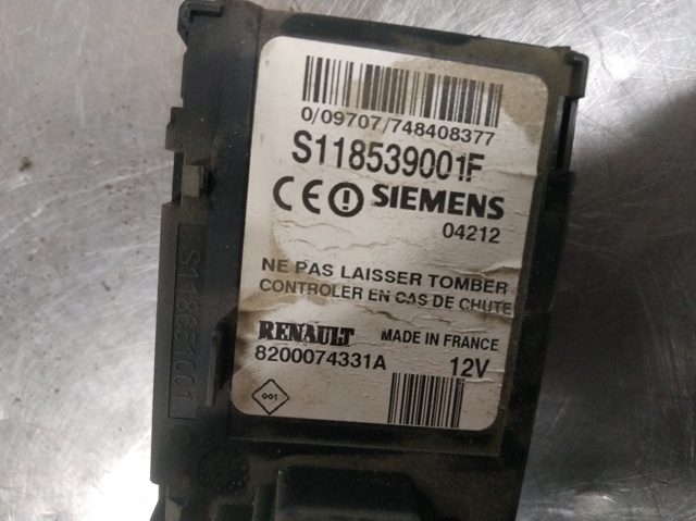 Stacyjka zapłonowa 8200074331A RENAULT