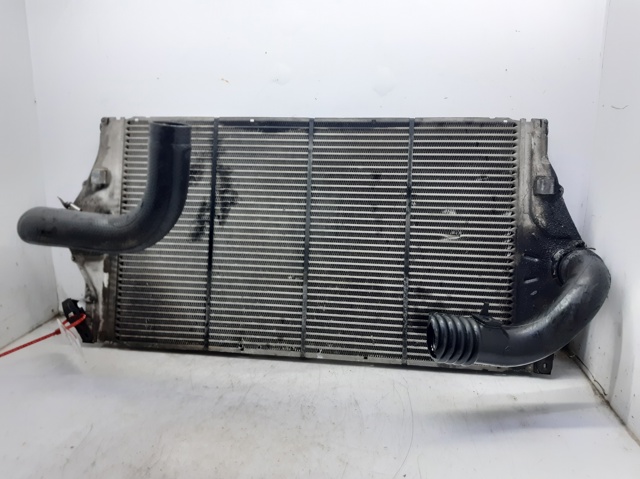 Chłodnica intercoolera 8200075810 RENAULT