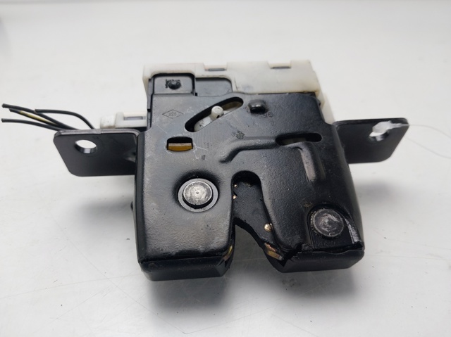 Zamek klapy bagażnika (3/5 drzwi tylnych) 8200076240 RENAULT