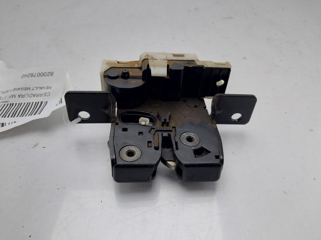 Zamek klapy bagażnika (3/5 drzwi tylnych) 8200076240 RENAULT